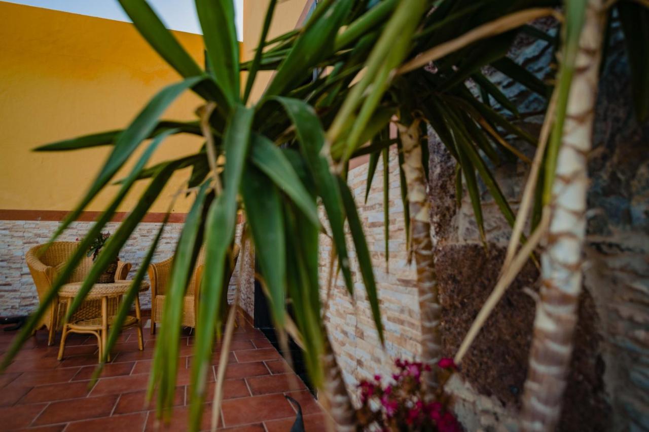 Hotel Rural Huerto Viejo Tesejerague Kültér fotó