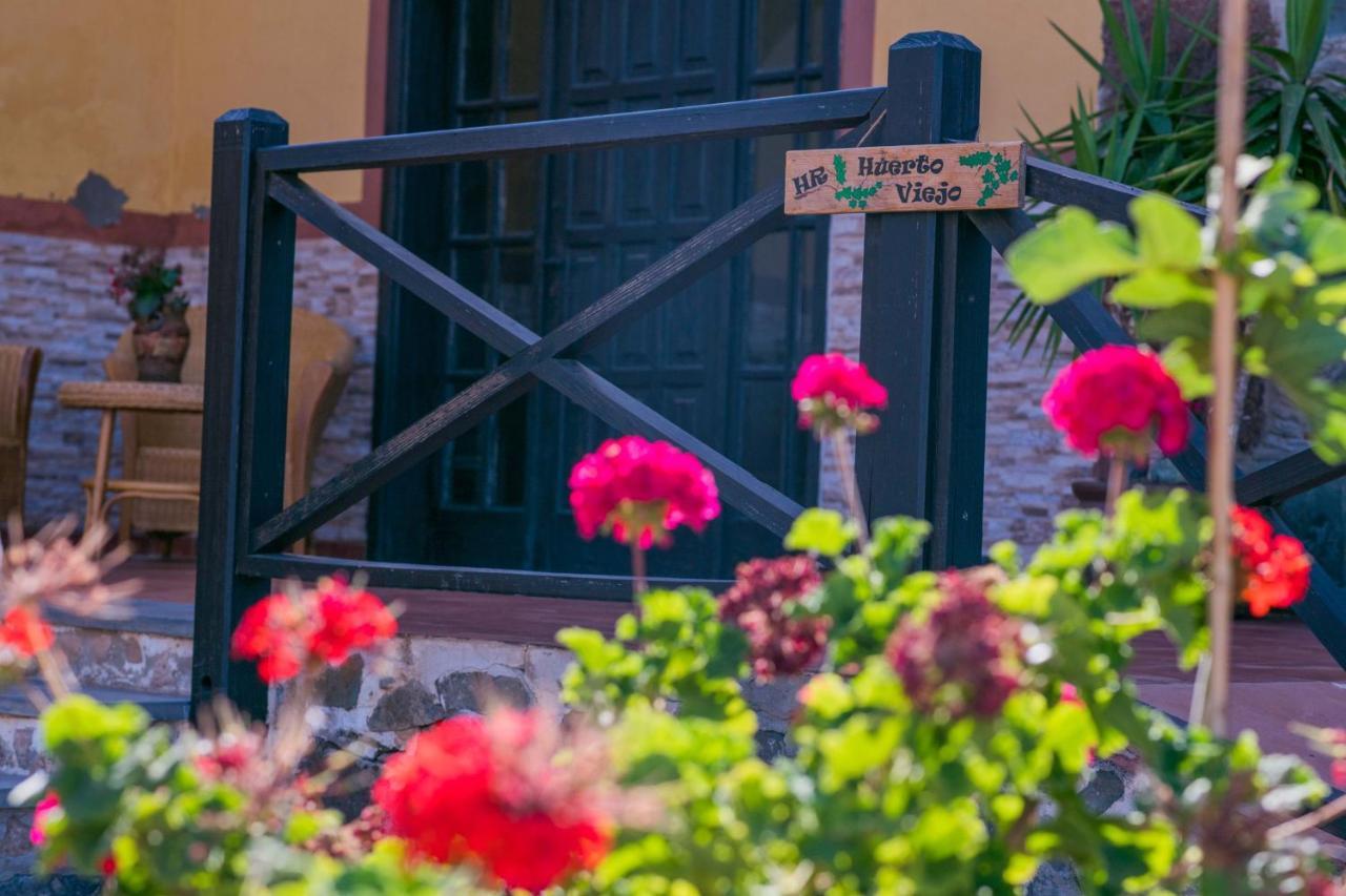 Hotel Rural Huerto Viejo Tesejerague Kültér fotó